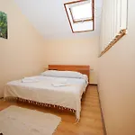 Διαμέρισμα Krianca *