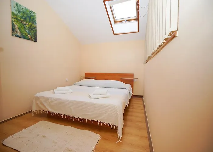 Апартаменты Krianca *